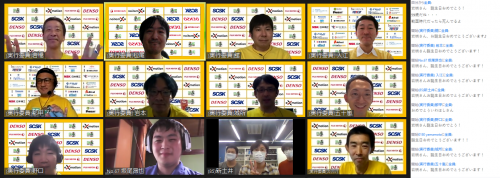 写真:情報交換会の様子