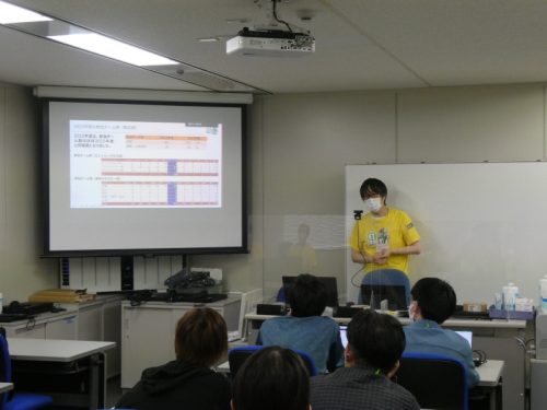 写真:地区スケジュール確認