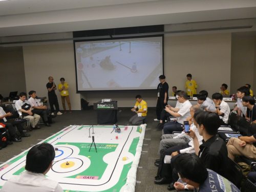 写真:第四部:練習走行編の様子
